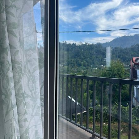 Bloom House Homestay บันดาราเวลา ภายนอก รูปภาพ